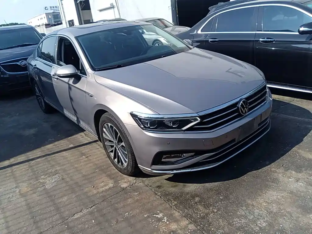 Volkswagen Magotan 2022