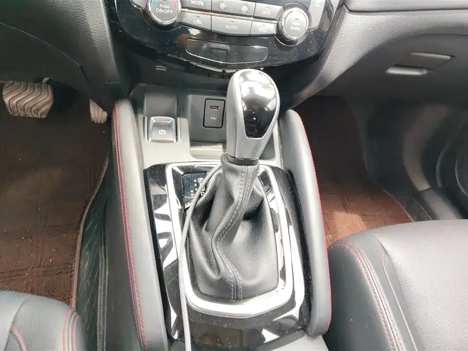 Nissan Qashqai 2022 — фото 16