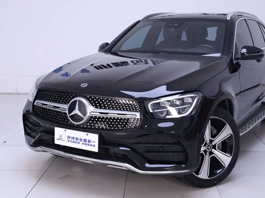 Mercedes-Benz GLC 2023