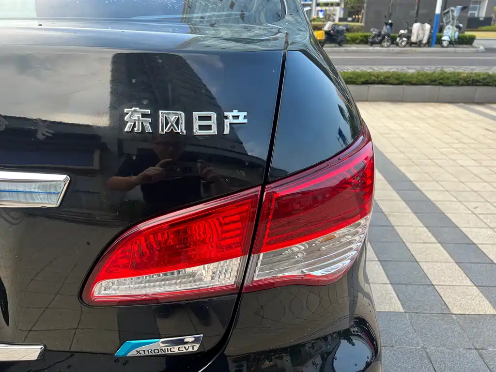 Nissan Sylphy 2018 — фото 15