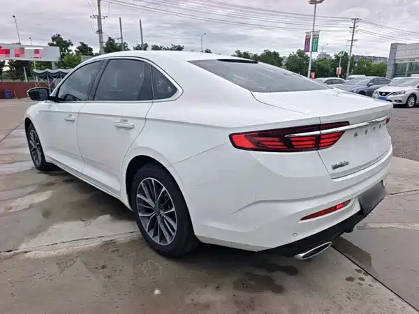 Geely Xingrui 2022