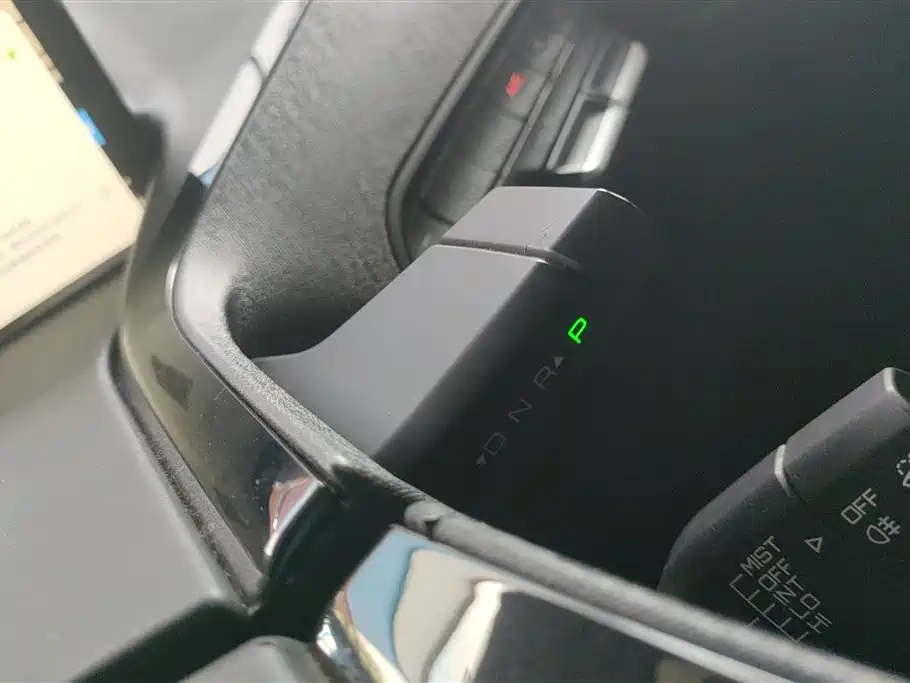 Baojun KiWi EV 2022 — фото 16