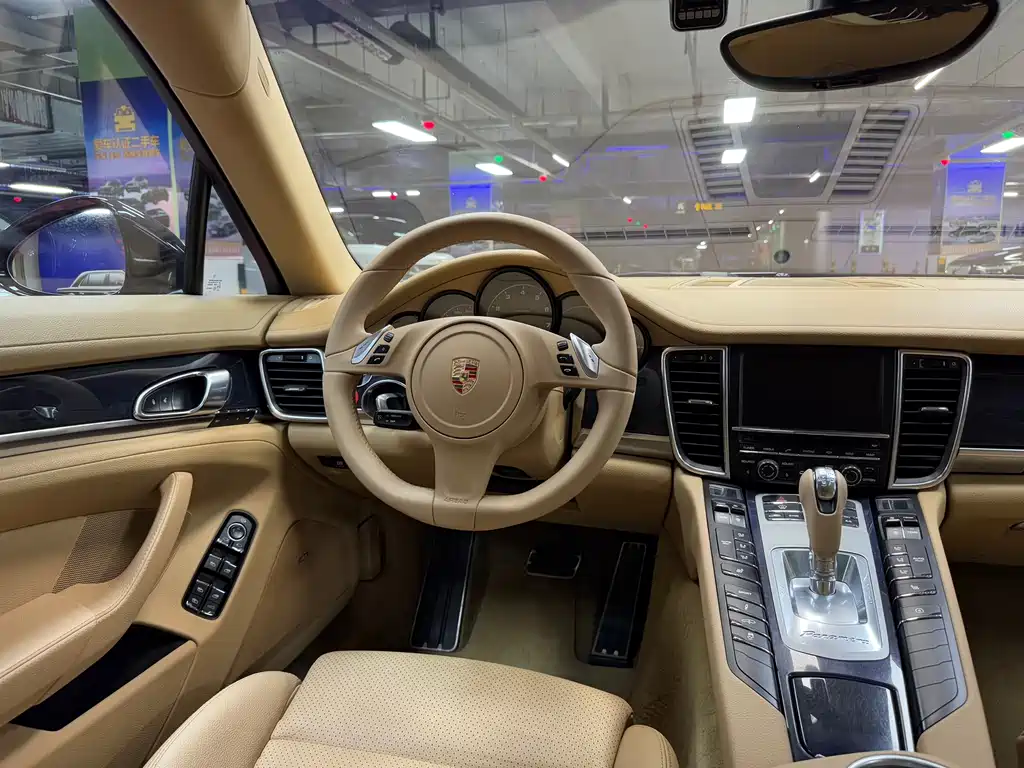 Porsche Panamera 2014 — фото 18