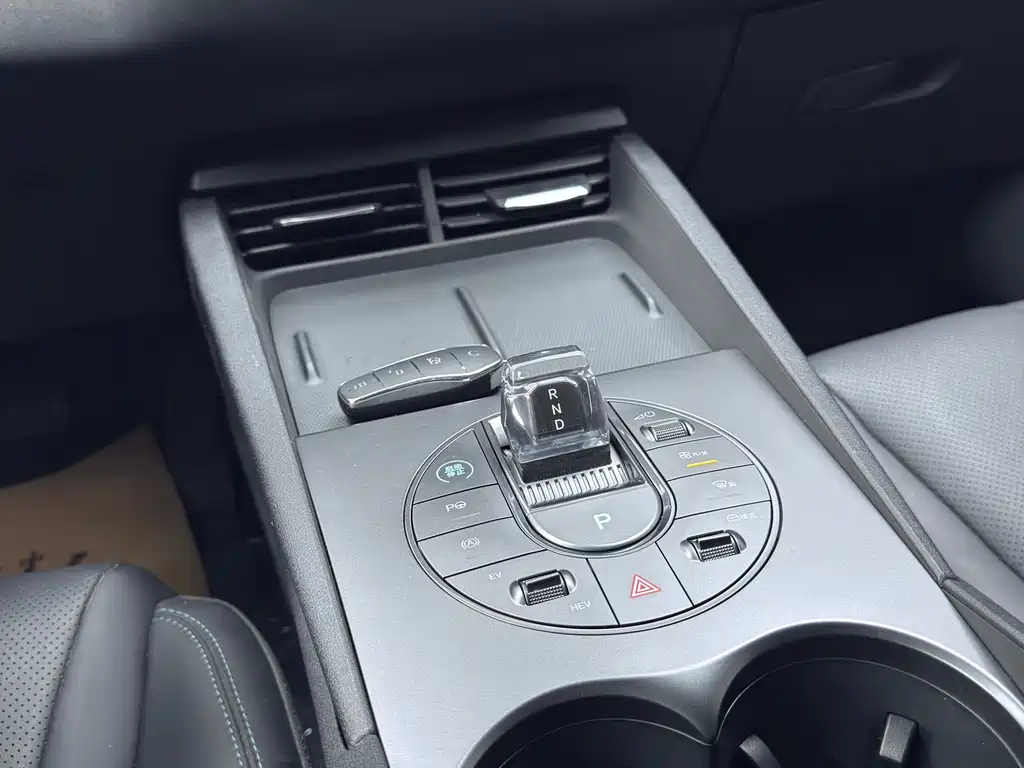 BYD Seal 06 2025
