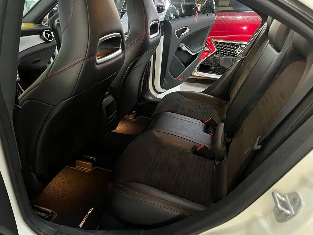 Mercedes-Benz CLA 2018 — фото 4