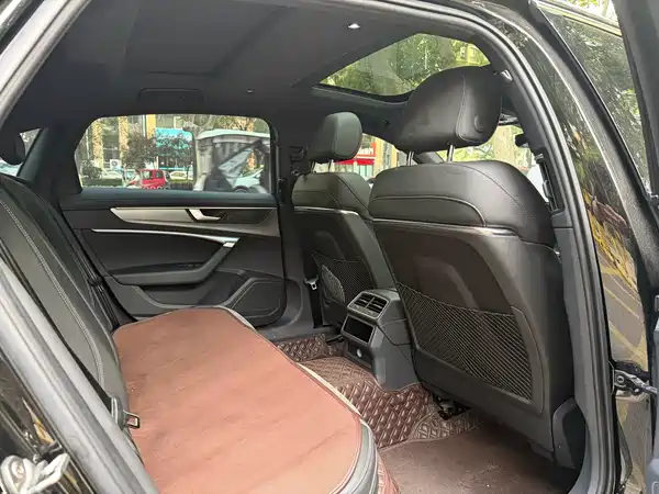Audi A6L 2021