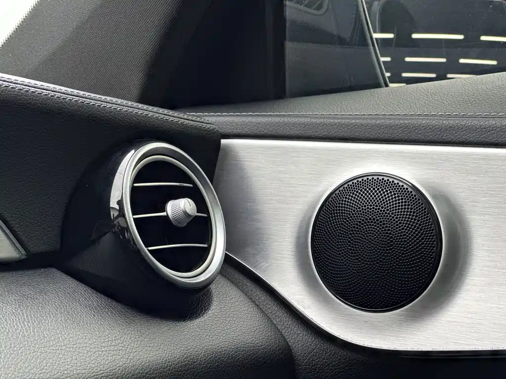 Mercedes-Benz C-Class 2016 — фото 16