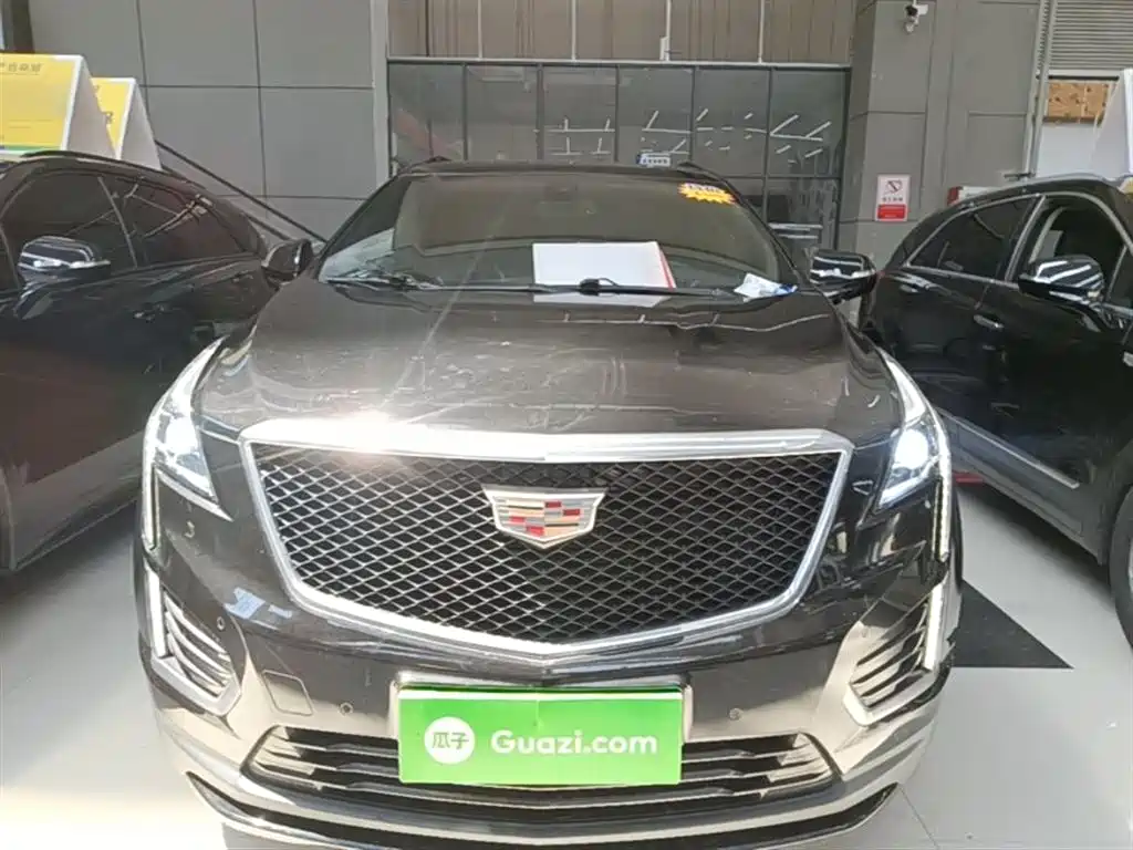 Cadillac XT5 2021 — фото 3