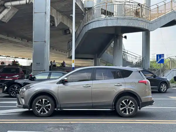 Toyota RAV4 2019