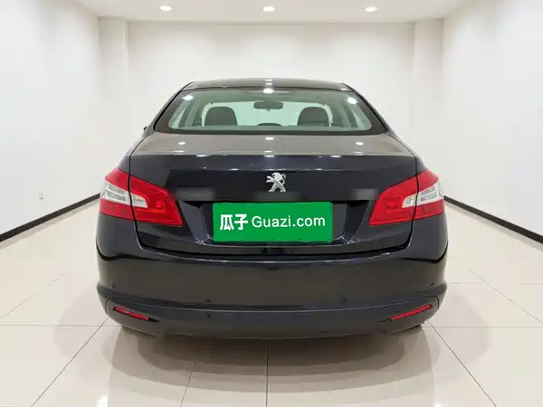 Peugeot 408 2016