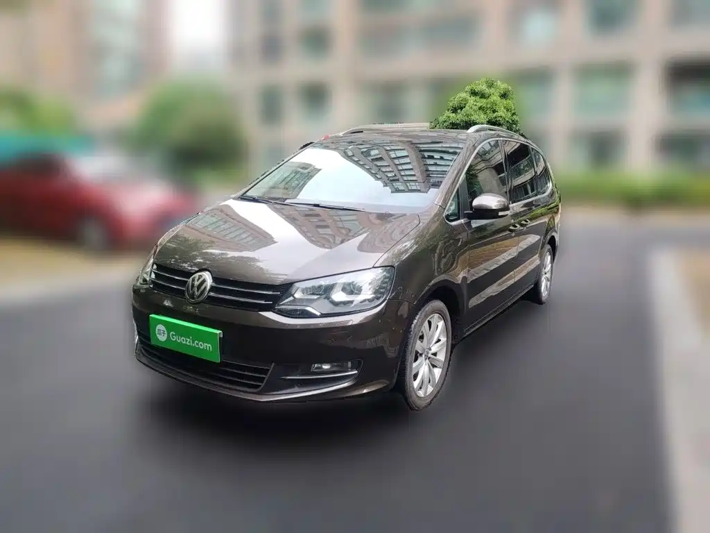 Volkswagen Sharan 2018 — фото 1