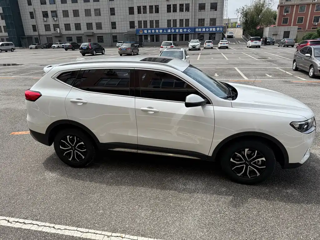 Haval H6 2022 — фото 10