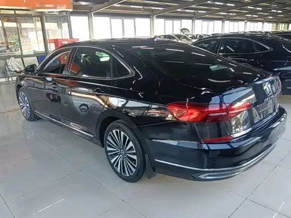 Volkswagen Passat 2021