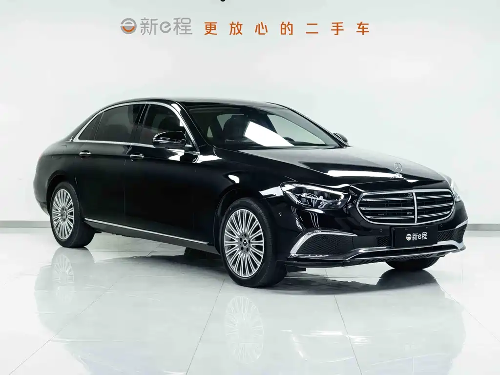 Mercedes-Benz E-Class 2022