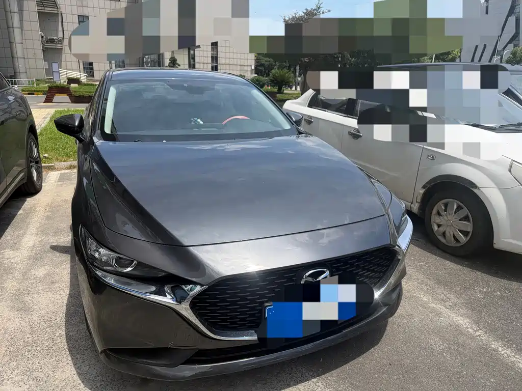 Mazda 3 Axela 2023