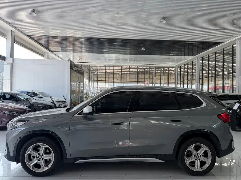 BMW X1 2023
