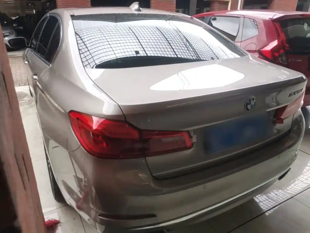 BMW 5 Series 2019