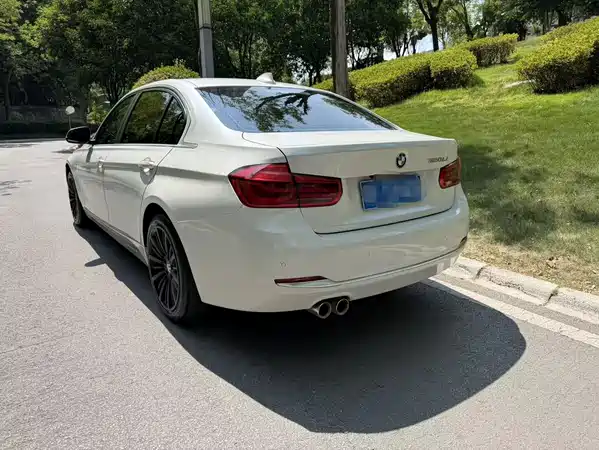 BMW 3 Series 2018