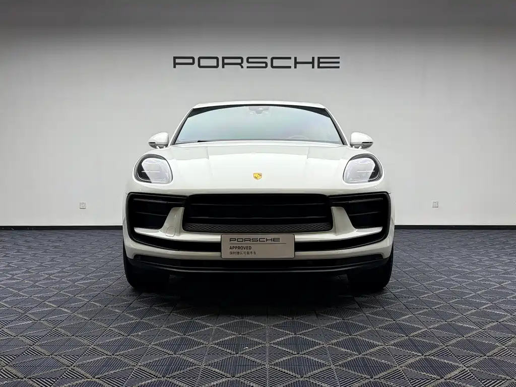 Porsche Macan 2022