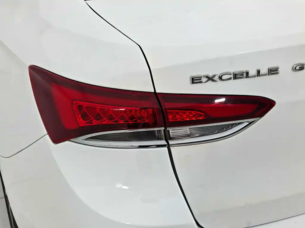 Buick Excelle 2022