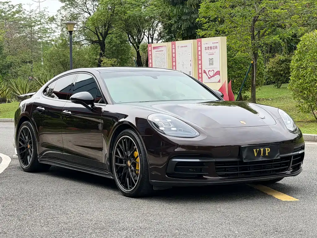 Porsche Panamera 2018 — фото 4