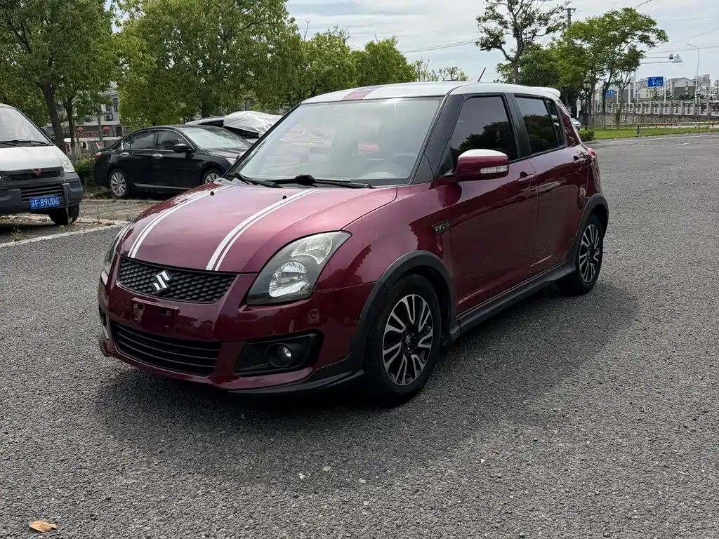 Suzuki Swift 2014 — фото 1