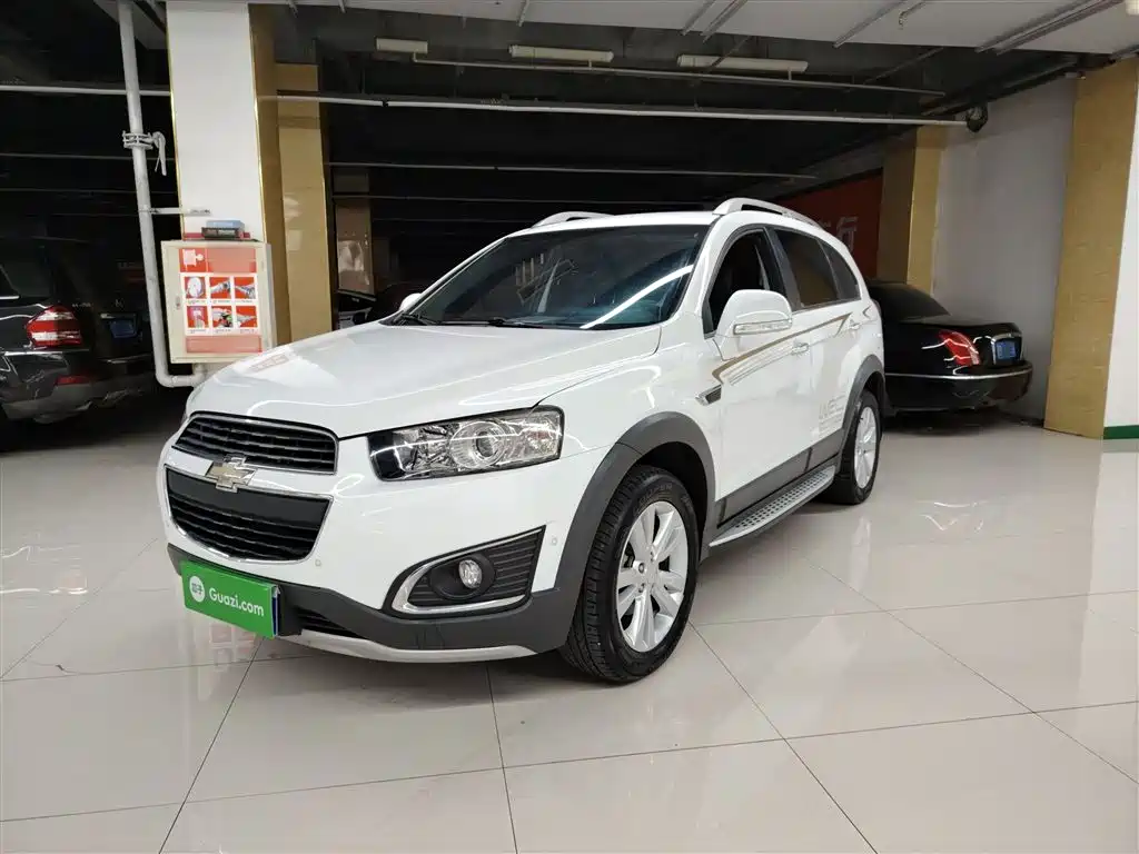 Chevrolet Captiva 2017 — фото 2