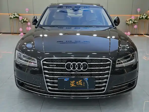 Audi A8 2014