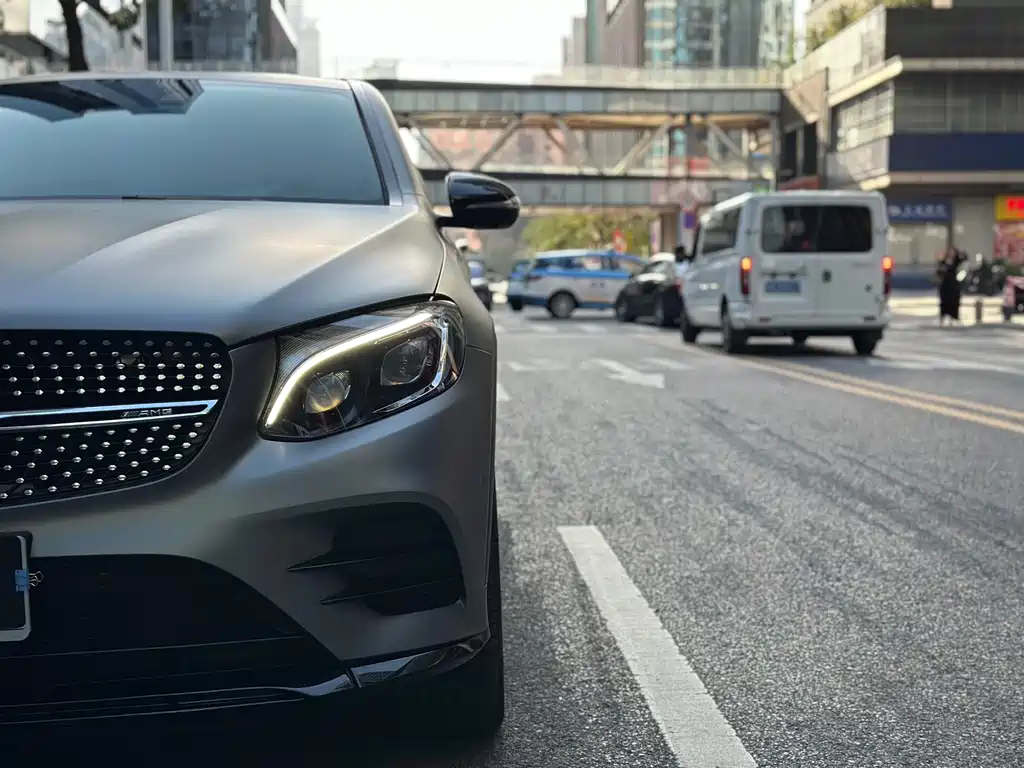 Mercedes-Benz GLC Coupe AMG 2018 — фото 14