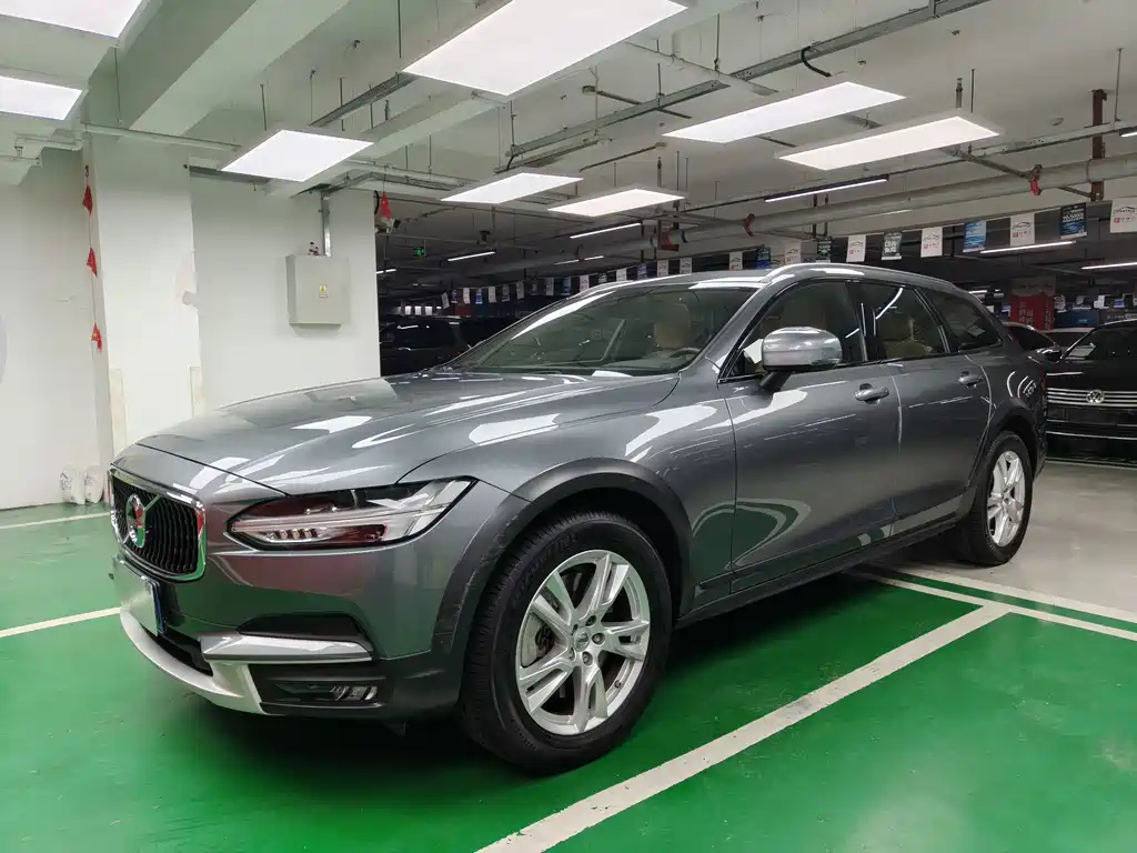 Volvo V90 2019