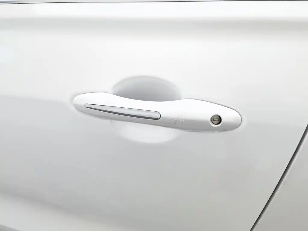 Haval H7 2017 — фото 18