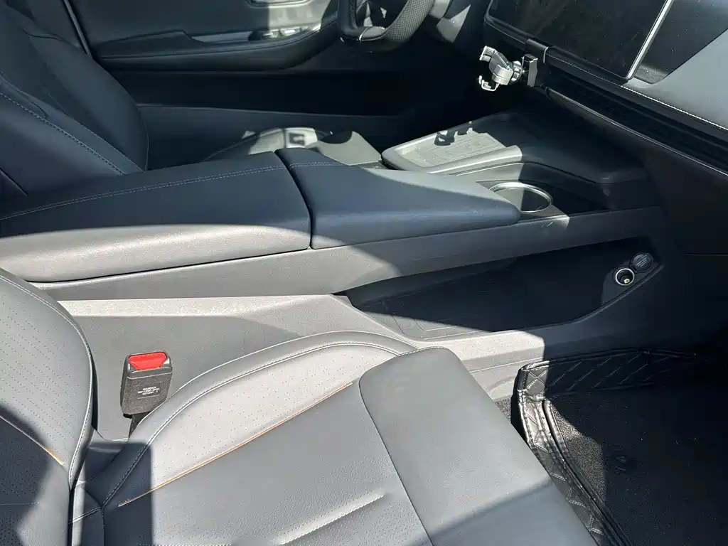 Deepal SL03 2023 — фото 7