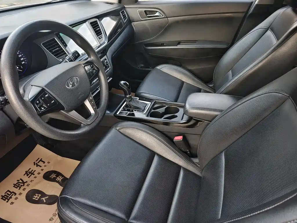 Hyundai Mistra 2015 — фото 6