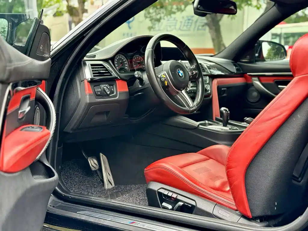 BMW M4 2018 — фото 4