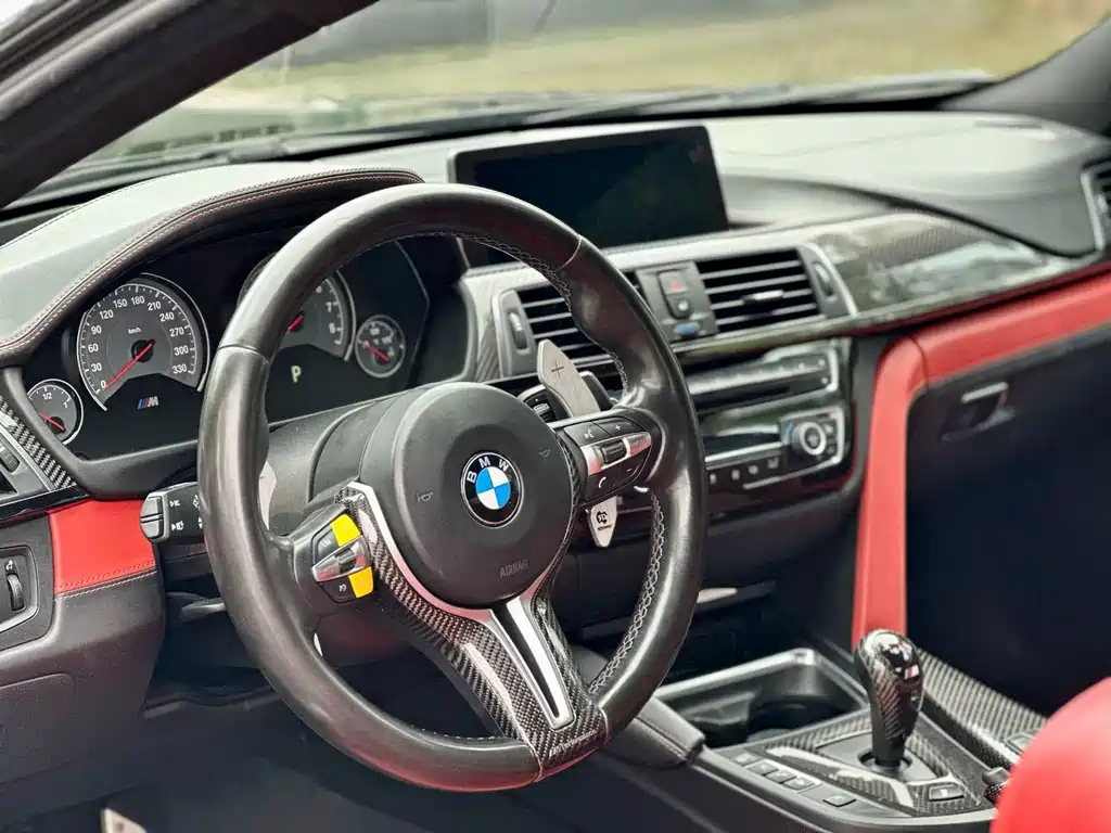 BMW M4 2018 — фото 5