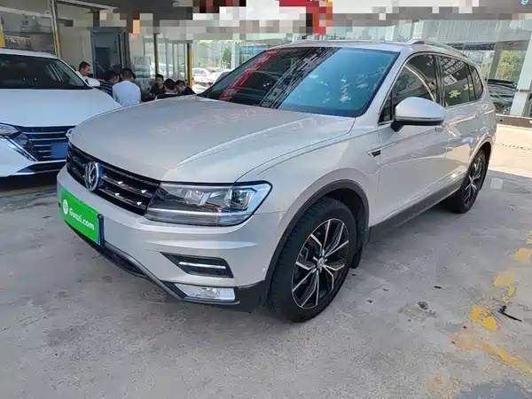 Volkswagen Tiguan L 2020