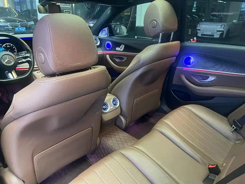 Mercedes-Benz E-Class 2021