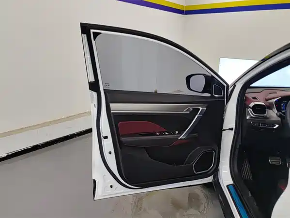 Geely Binyue 2020