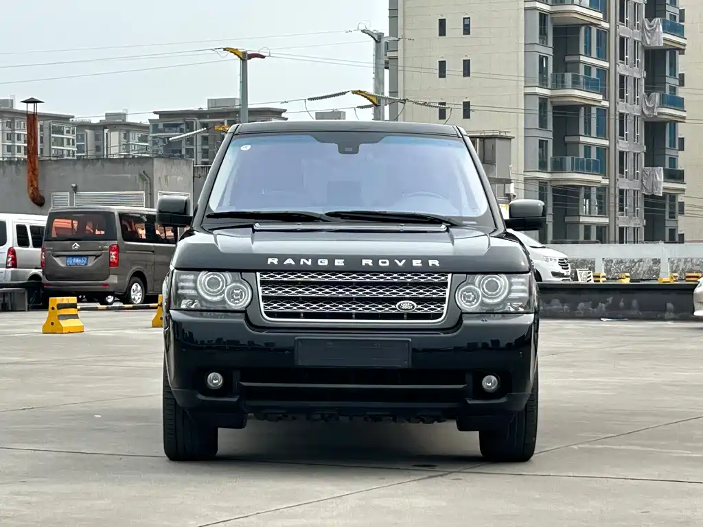 Land Rover Range Rover 2010 — фото 2