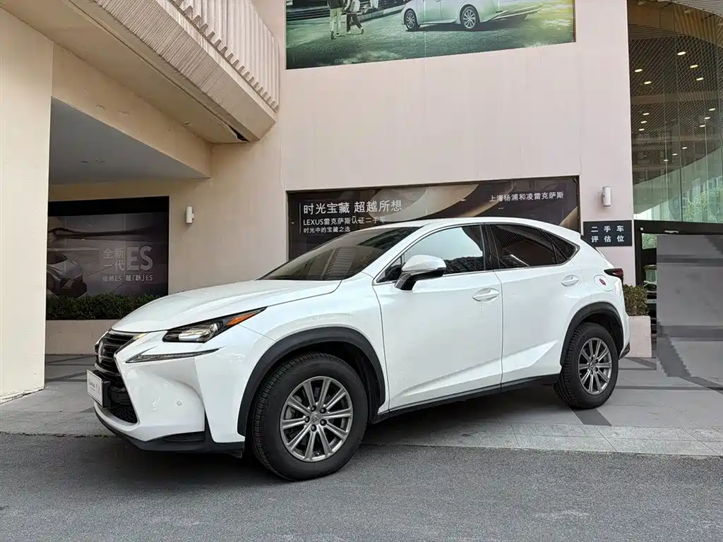 Lexus NX 2016