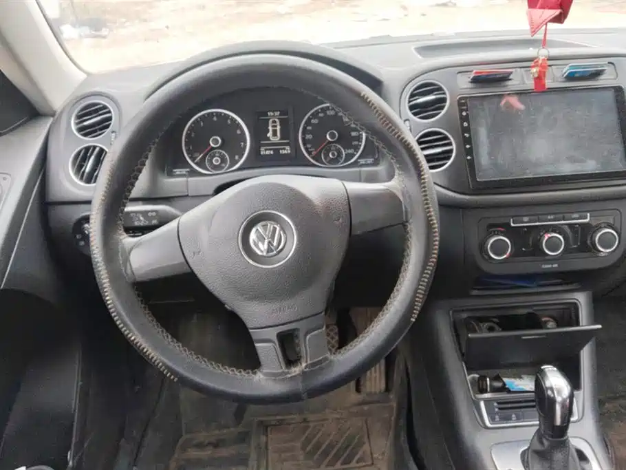 Volkswagen Tiguan 2018 — фото 15