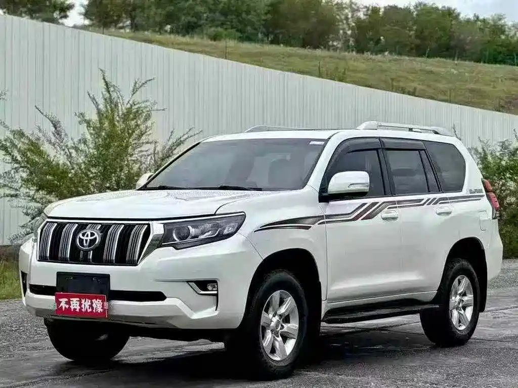 Toyota Prado 2016