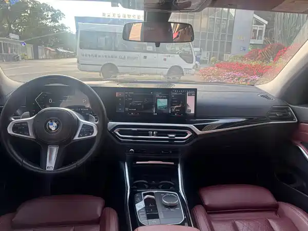 BMW 3 Series 2023