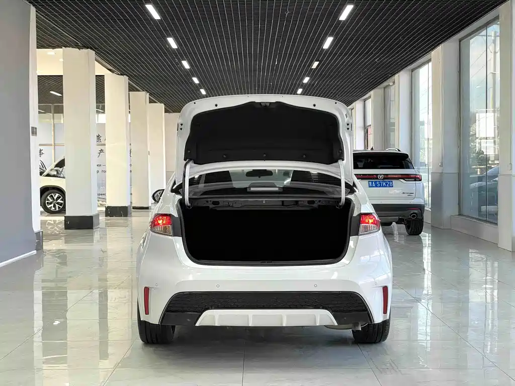 Toyota Levin 2022 — фото 16