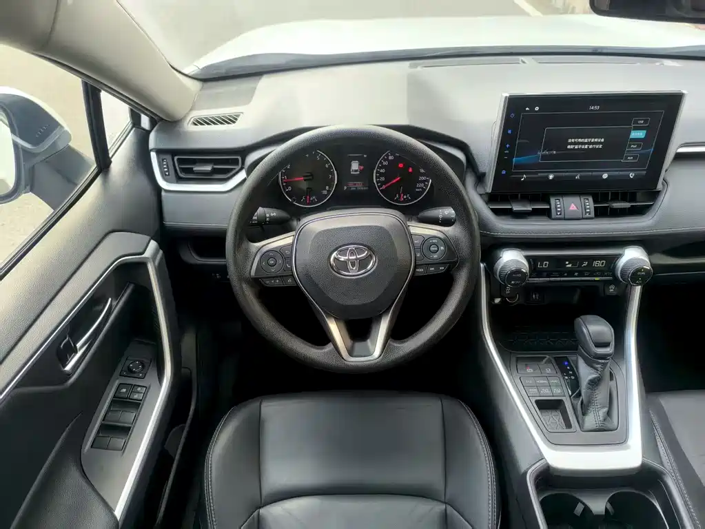 Toyota Wildlander 2021 — фото 13