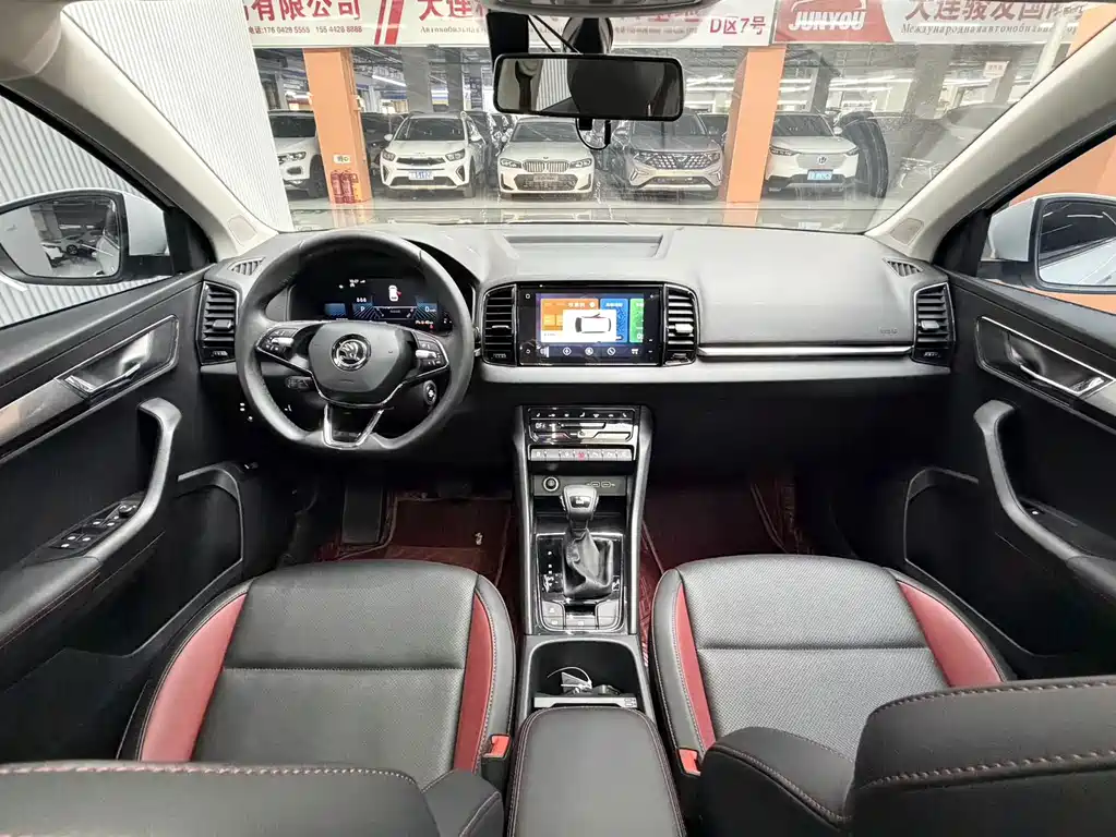 Skoda Karoq 2023 — фото 13