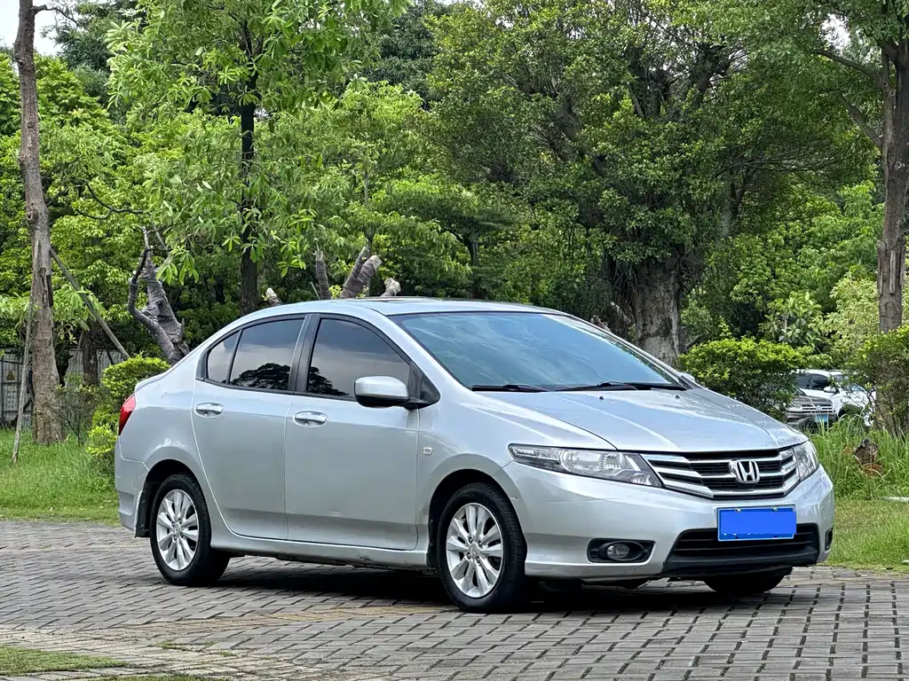Honda City Classic 2013 — фото 3