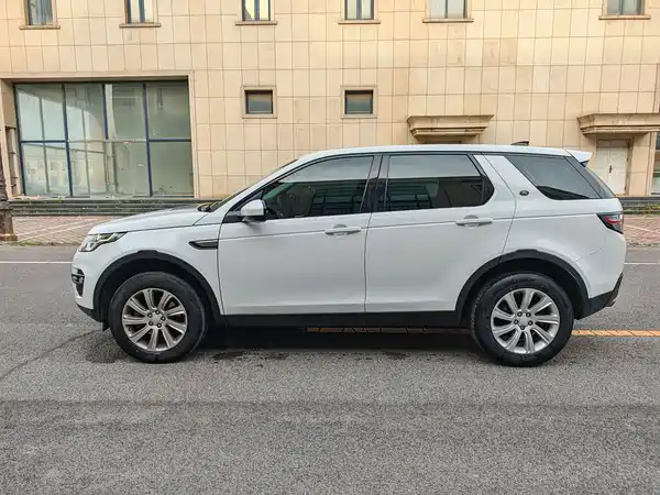 Land Rover Discovery Sport 2017