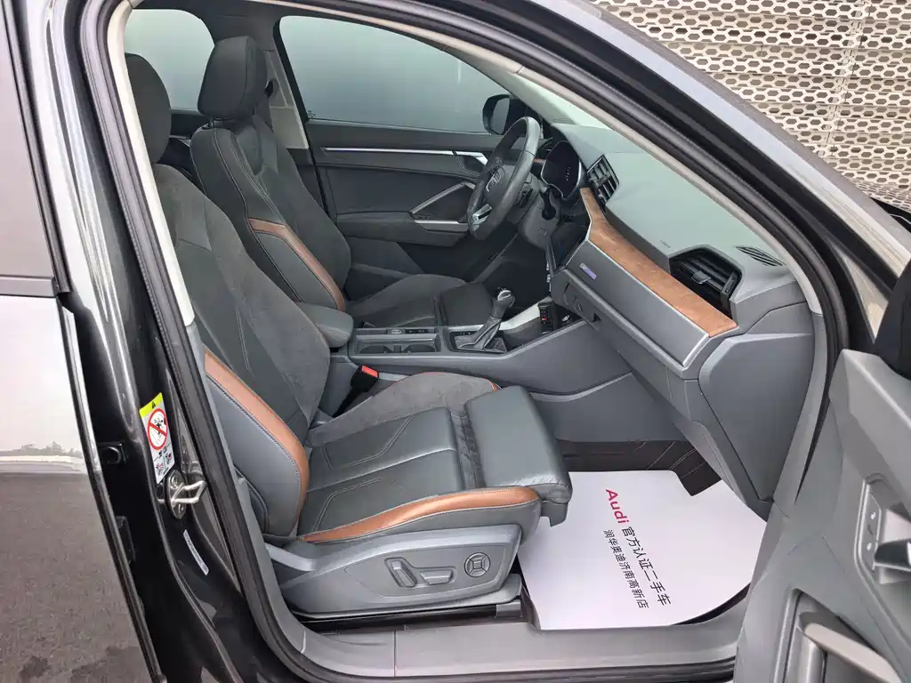 Audi Q3 Sportback 2021 — фото 10