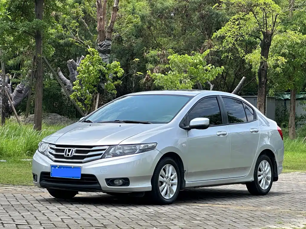 Honda City Classic 2013 — фото 1
